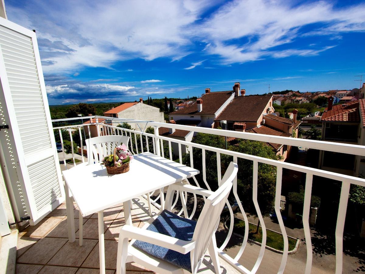 Apartments Tin Rovinj Rum bild